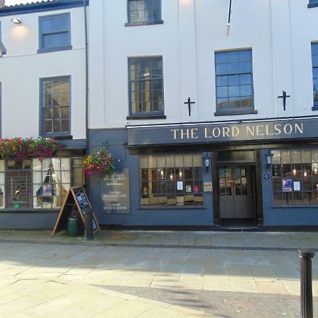 ホテル The Lord Nelson ブリッグ エクステリア 写真